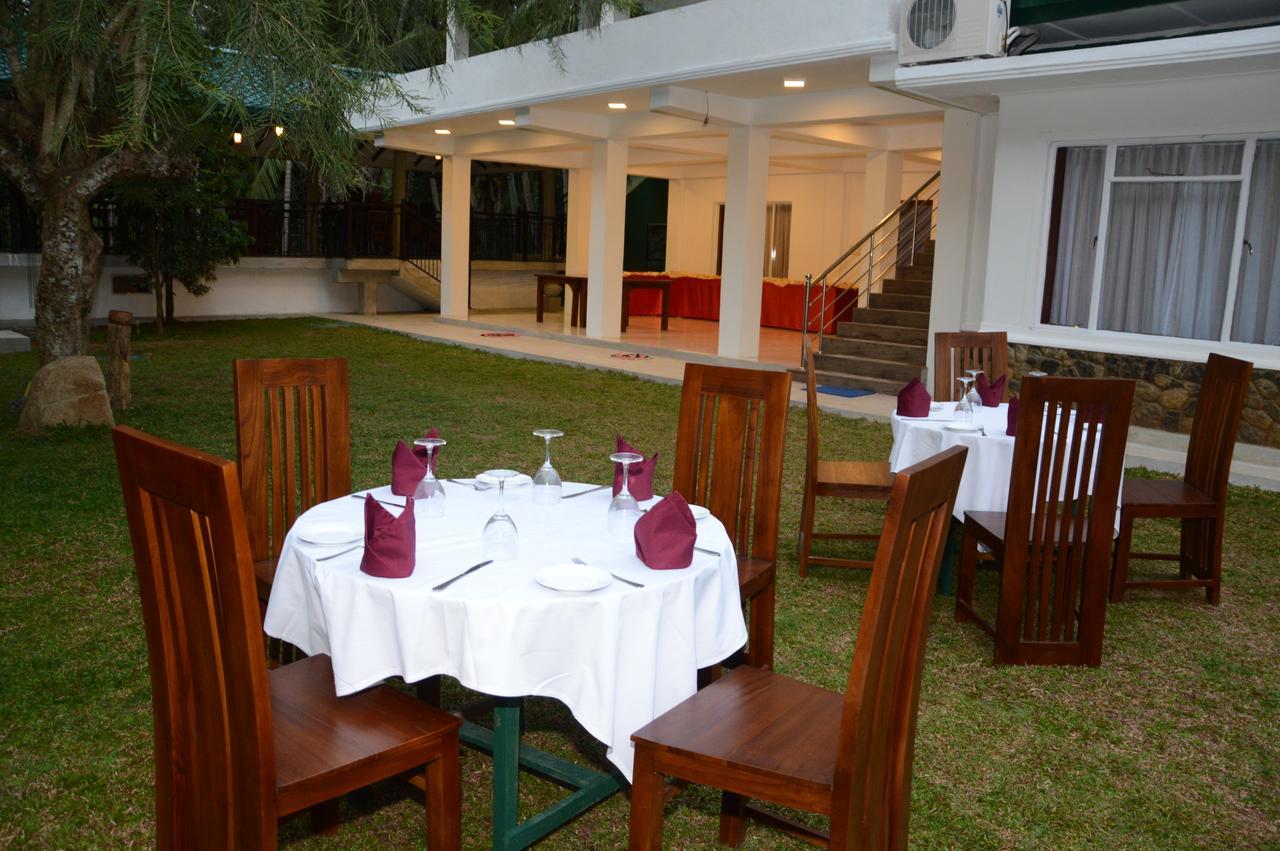 Jasmine Garden Resort 캔디 외부 사진